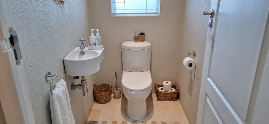 4 Bedroom Property for Sale in Nahoon Eastern Cape